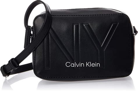 calvin klein para mujer.